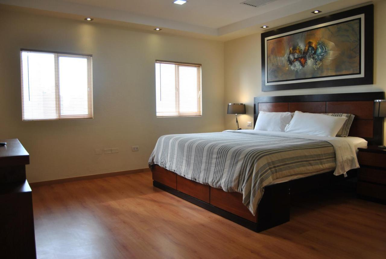 Bayview Miraflores Lima